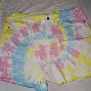 Judy Blue Stretchy Women's Tie-Dye Shorts Plus Size 1XL